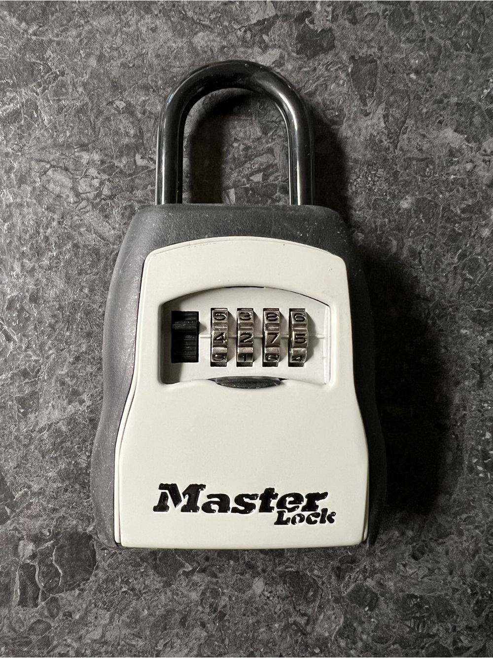 Master Lock Four-Digit Combination Key Lockbox